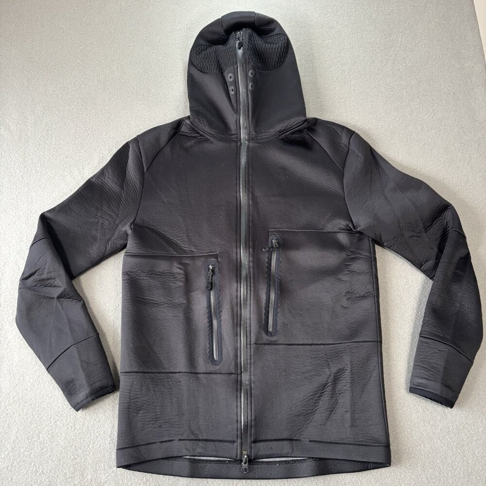 Vollebak Relaxation Hoodie Men’s Small‎ Blackout Black Isolation Mesh visor